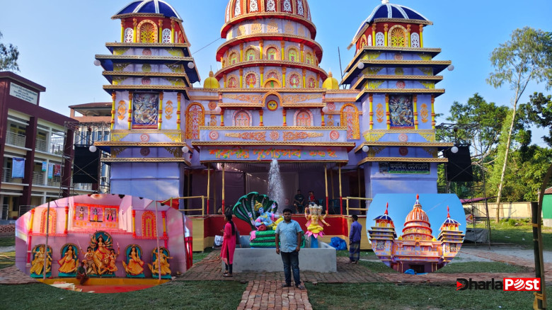 ২৫ লাখ টাকা ব্যয়ে দৃষ্টিনন্দন দুর্গামন্দির, মহাষষ্ঠীতে দর্শনার্থীদের ভিড়